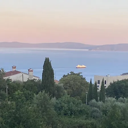 Willa Castelina Vicani